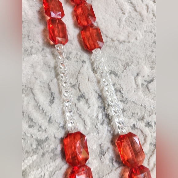 ✨️The Handcrafted "Ms. Grace" maxi length necklace. Magnetic Closure 😍 - Picture 2 of 15